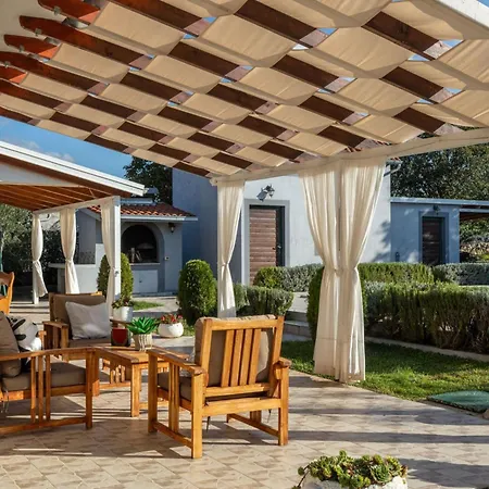 بيت للعطل Mirkov San By Interhome
