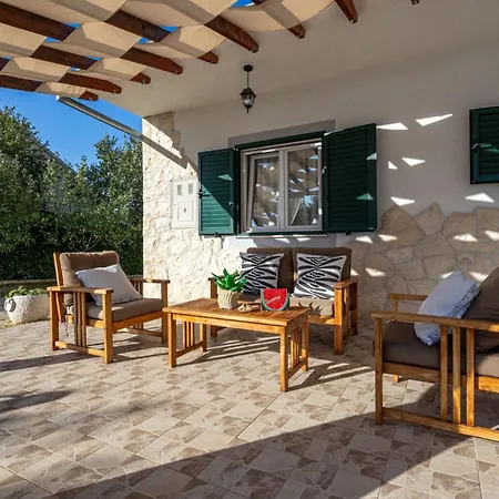 بيت للعطل Mirkov San By Interhome