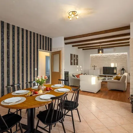 بيت للعطل Mirkov San By Interhome *