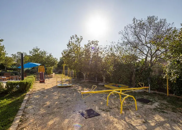 Mirkov San By Interhome Pakovo Selo