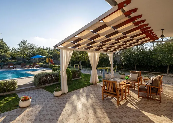 Mirkov San By Interhome بيت للعطل *