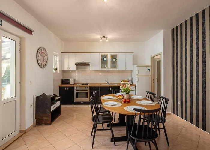 Mirkov San By Interhome Tatil Evi Pakovo Selo