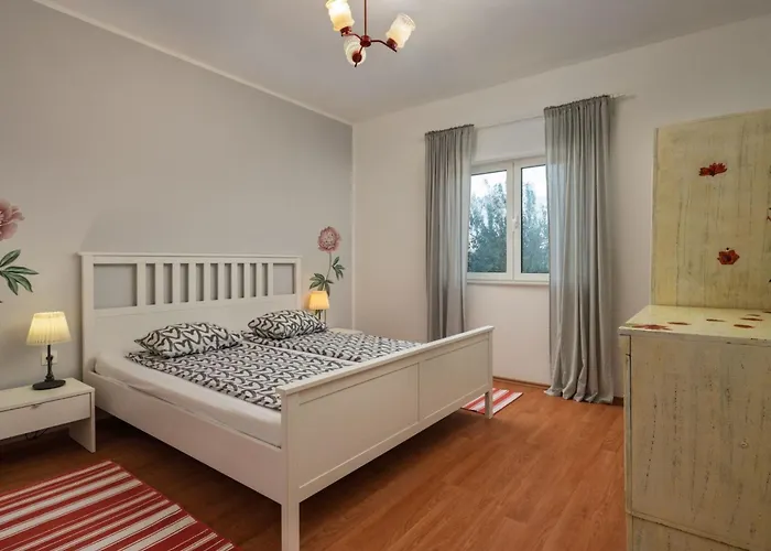 Mirkov San By Interhome *